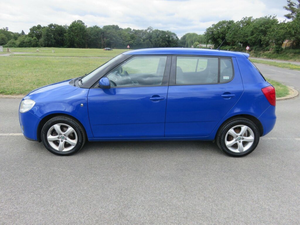 Skoda Fabia Estate 1.9 Tdi Pure Drive Scout 200959 Green #15