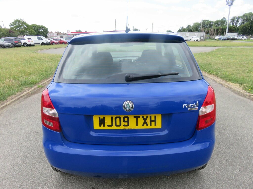 Skoda Fabia Estate 1.9 Tdi Pure Drive Scout 200959 Green #13