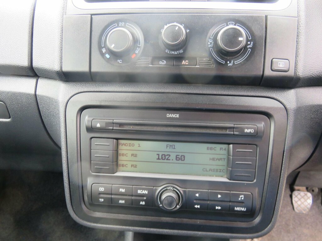 Skoda Fabia Estate 1.9 Tdi Pure Drive Scout 200959 Green #23