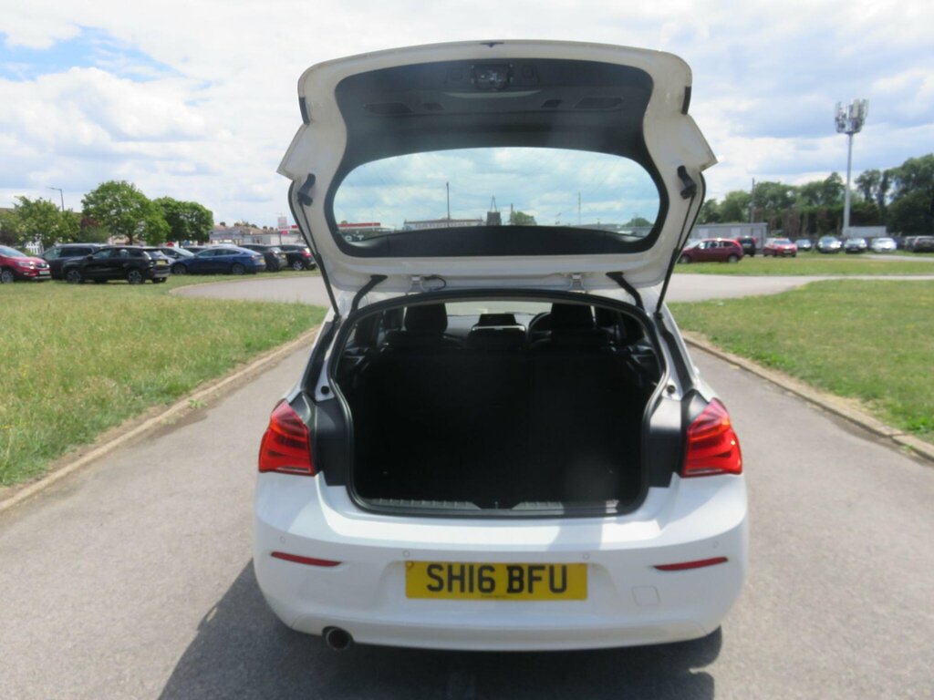 BMW 1 Series Blue #18