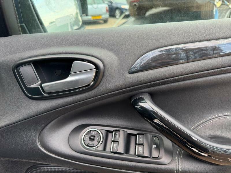 Ford Galaxy  Black #15