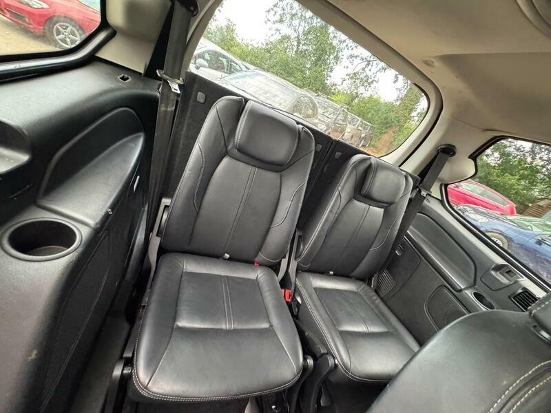 Ford Galaxy  Black #10