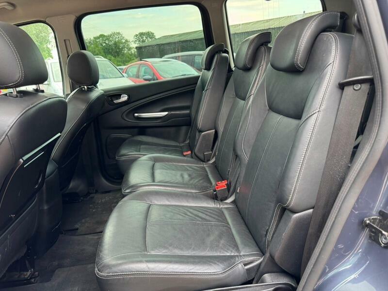 Ford Galaxy  Black #17