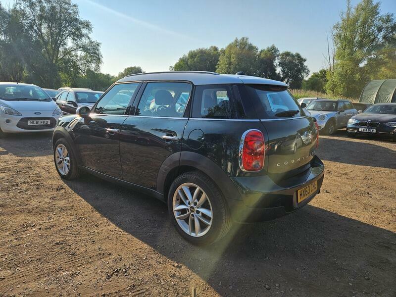 Mini Countryman Cooper Green #5