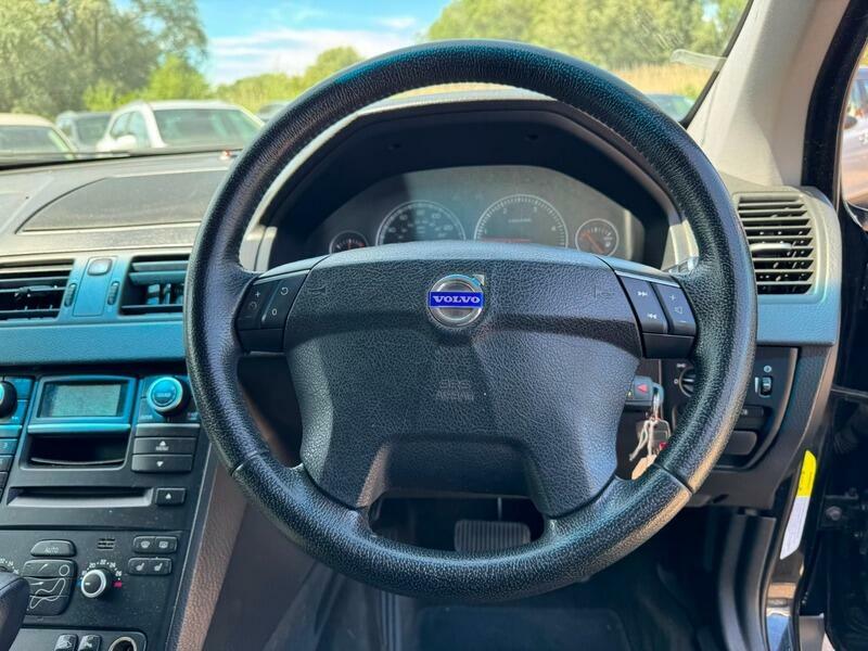 Volvo XC90 Ocean Blue #16