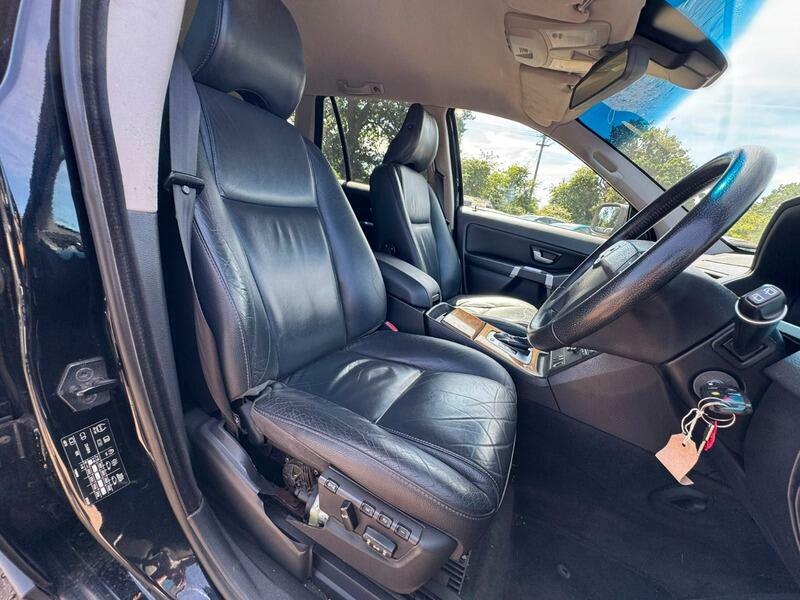 Volvo XC90 Ocean Blue #13