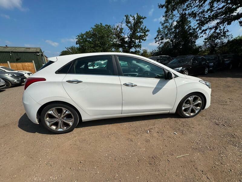Hyundai I30 1.4L Active White #7