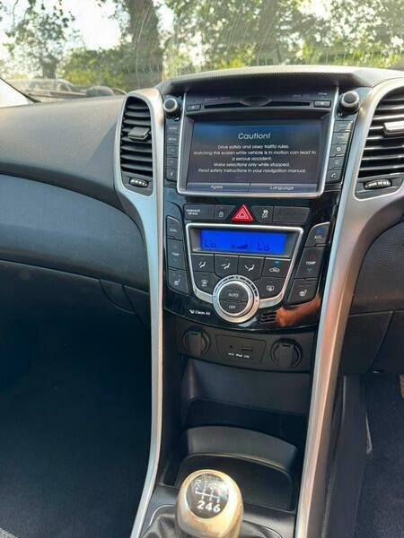 Hyundai I30 1.4L Active White #14