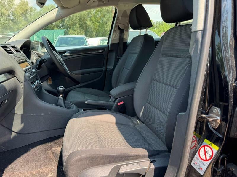 Volkswagen Golf Hatchback Red #19
