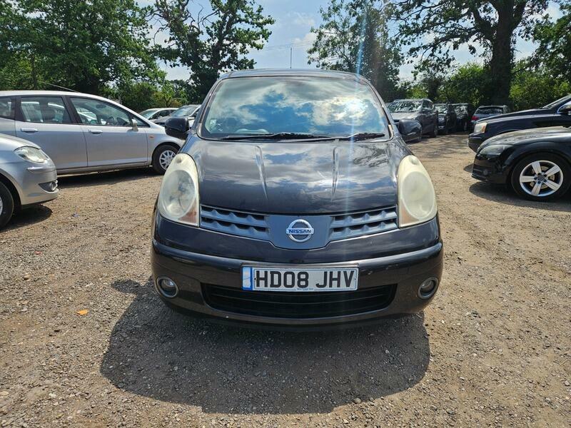 Nissan Note Tekna Black #2
