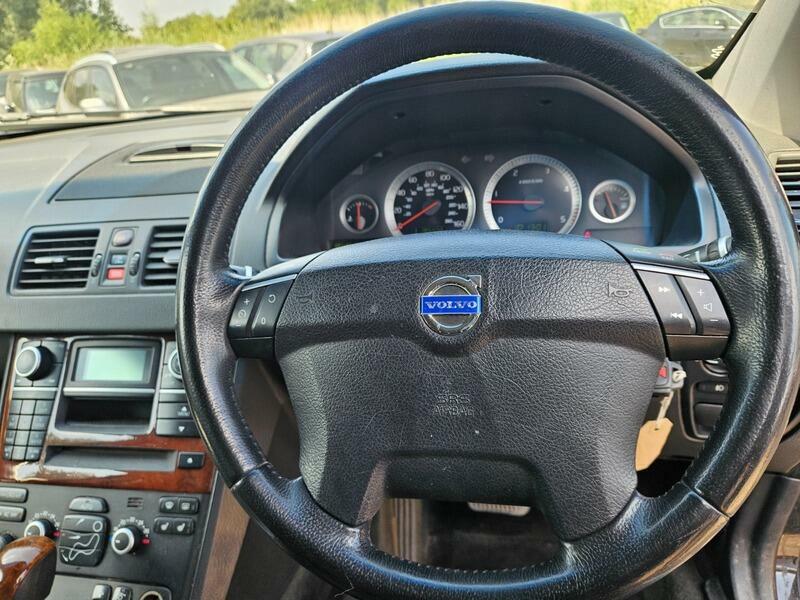 Volvo XC90 Xc90 Active Awd D5 Grey #9