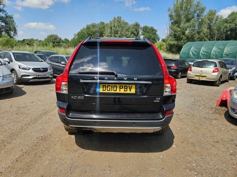 Volvo XC90 Executive Black #6