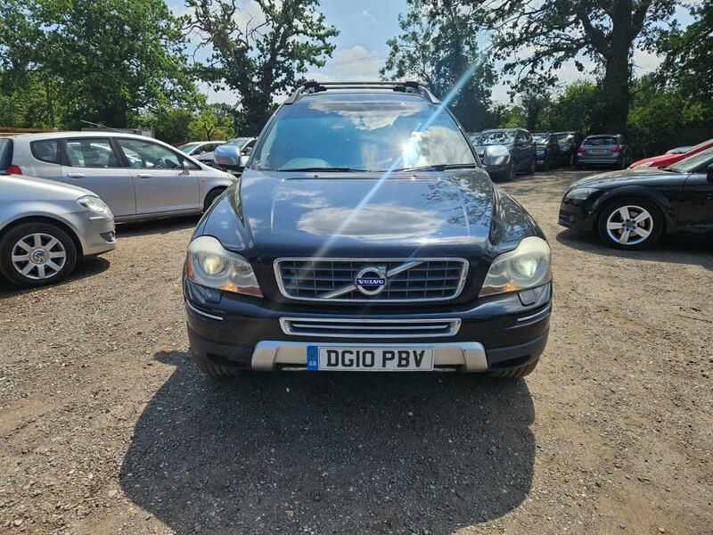 Volvo XC90 Executive Black #2