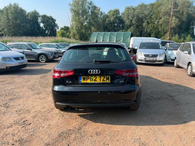 Audi A3 Se Black #6