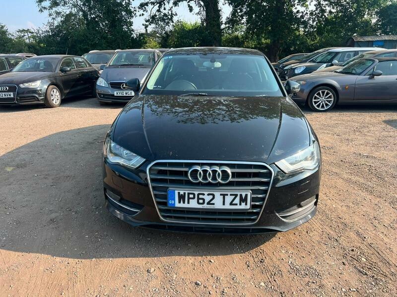 Audi A3 Se Black #2