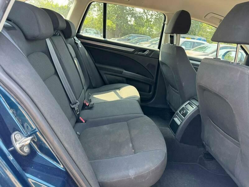 Skoda Superb Elegance Tdi Cr Dsg Blue #11