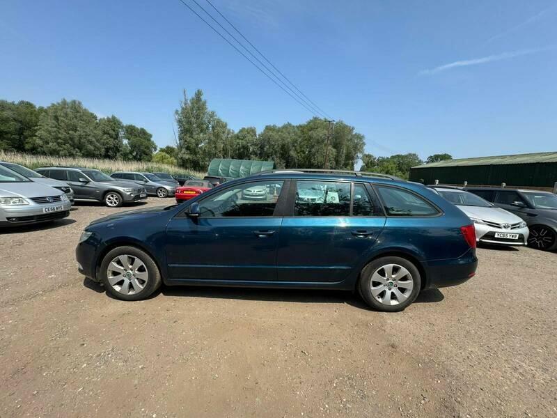 Skoda Superb S Greenline II Blue #4