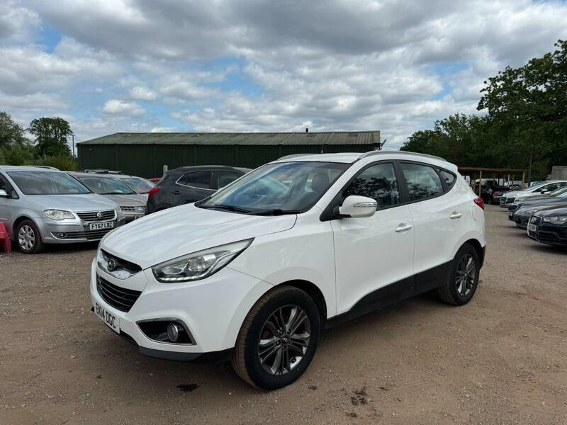 Hyundai Ix35 Se White #3