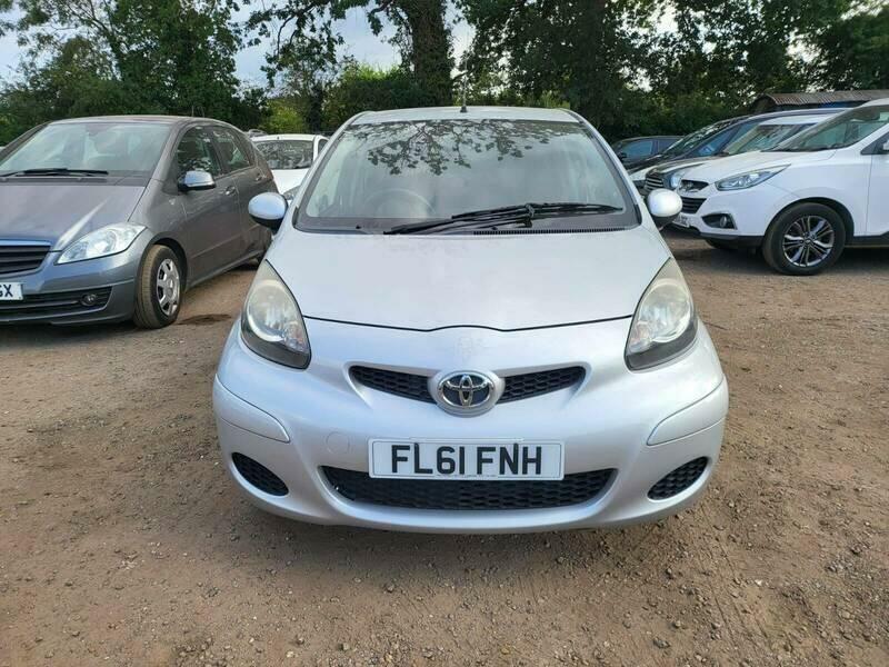 Toyota Aygo Ice Silver #2