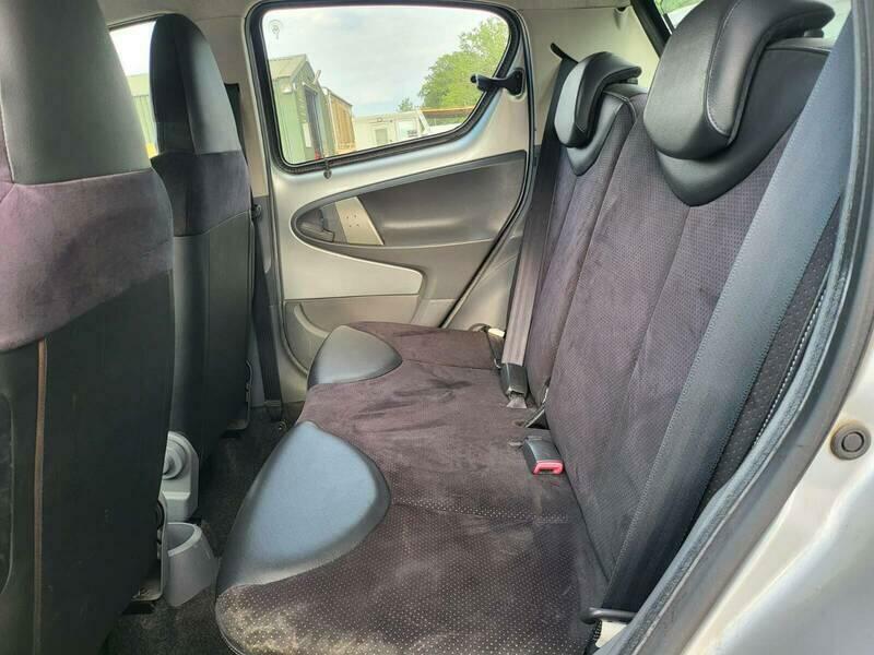 Toyota Aygo 1L Fire Orange #9