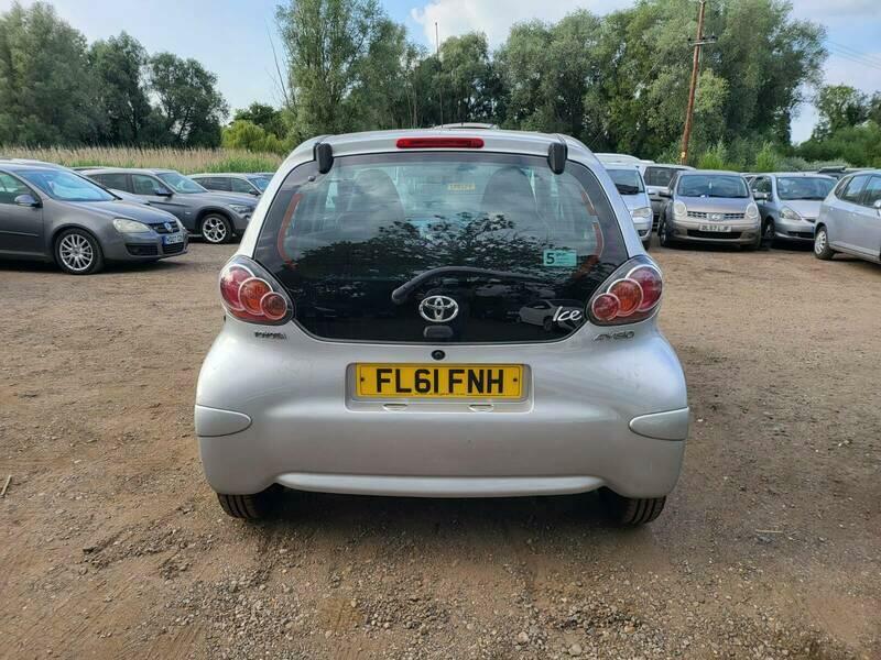 Toyota Aygo 1L Fire Orange #7