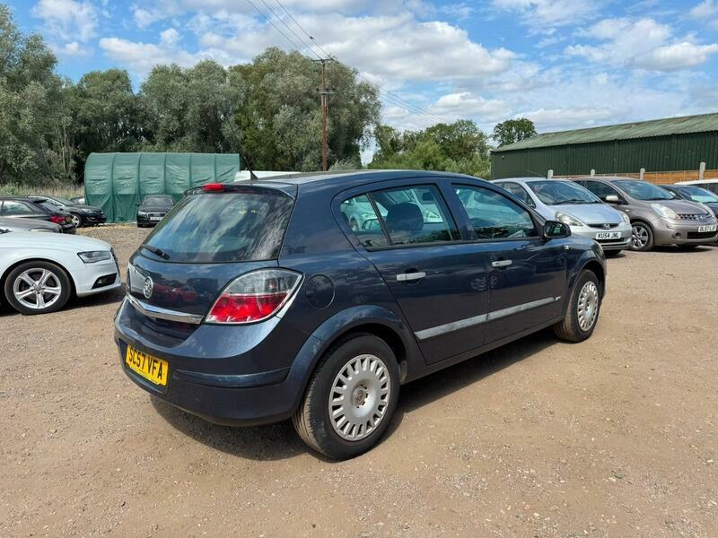Vauxhall Astra Life Blue #6