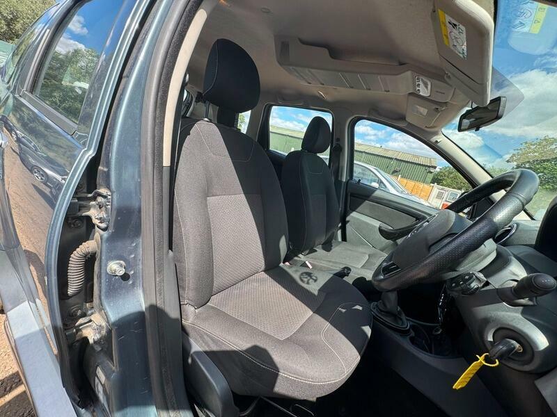 Dacia Duster Suv 1.5 Dci Ambiance Euro 5 201313 Grey #13