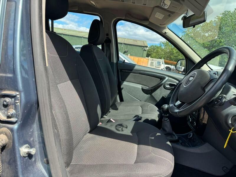 Dacia Duster Suv 1.5 Dci Ambiance Euro 5 201313 Grey #12