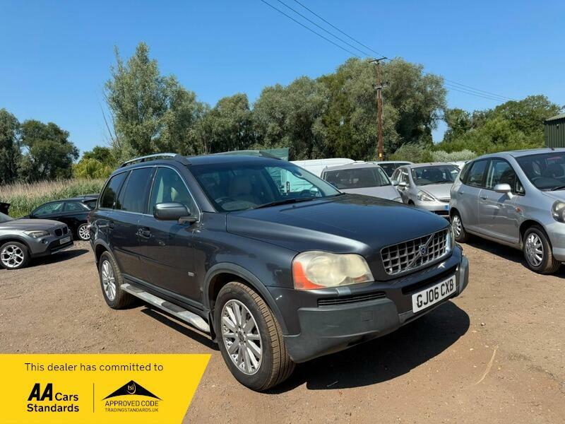 Volvo XC90 Executive Grey