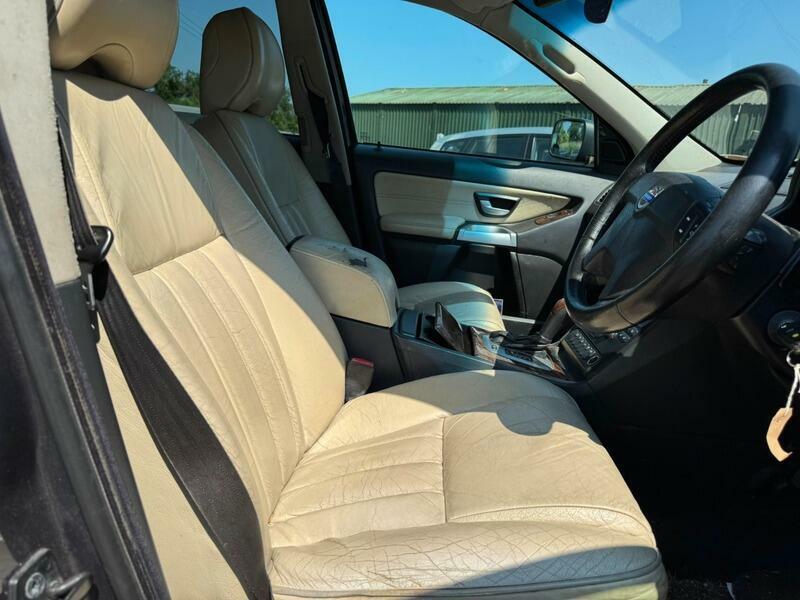 Volvo XC90 2.4 D5 Se Geartronic Awd Silver #9