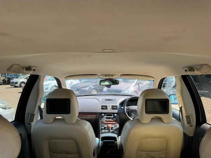 Volvo XC90 2.4 D5 Se Geartronic Awd Silver #23