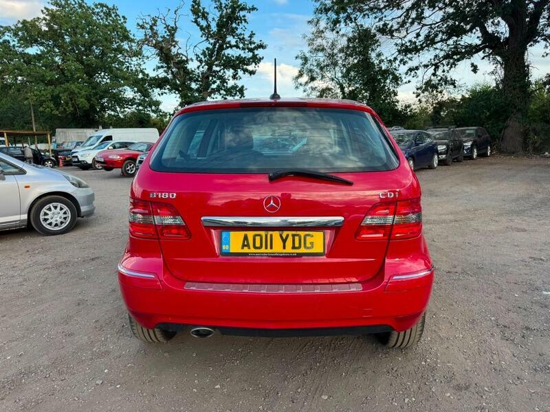 Mercedes-Benz B Class Sport Red #6
