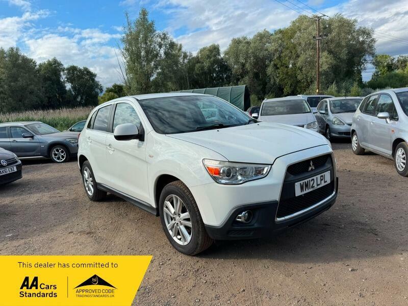 Mitsubishi ASX 4 White