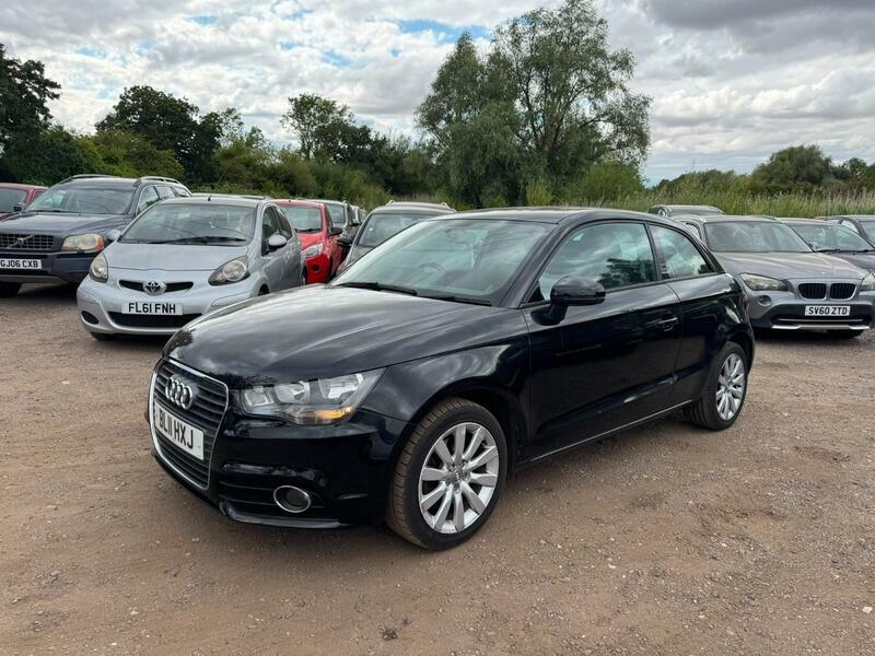 Audi A1 Sport Black #3