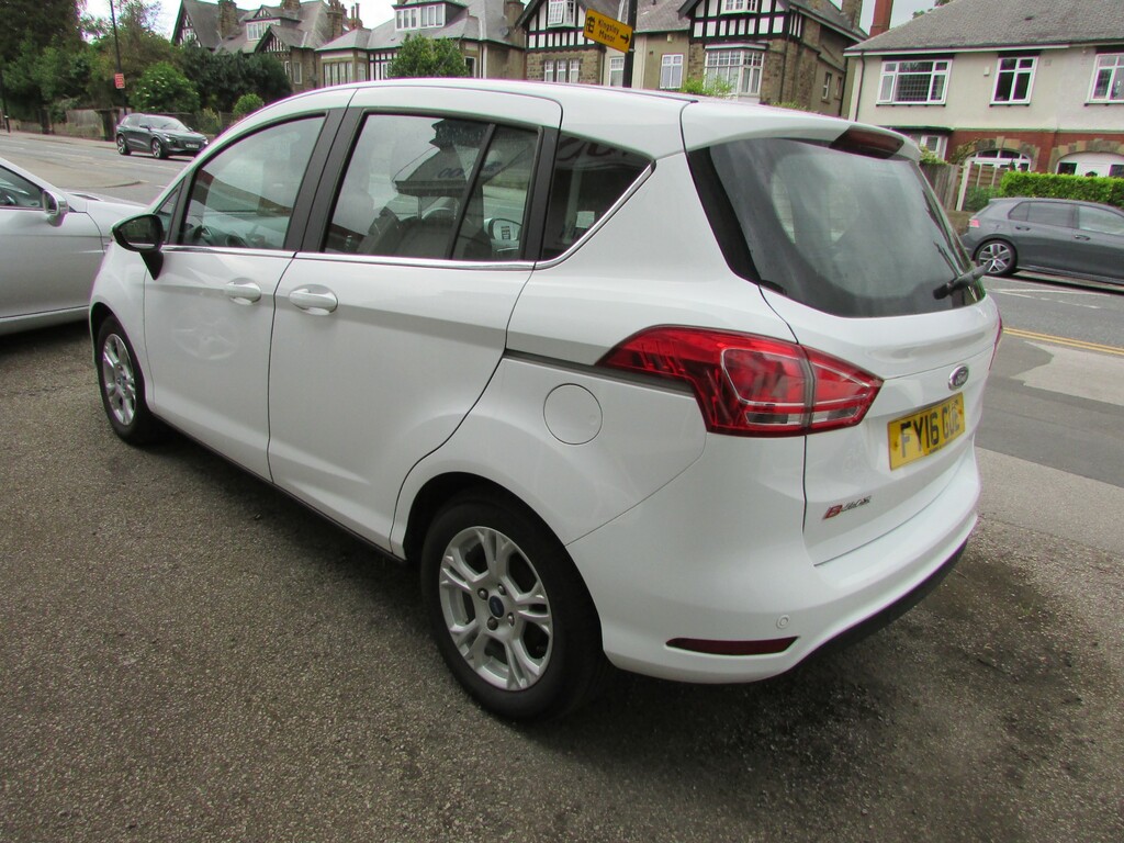 Ford B-Max Zetec Used White #5