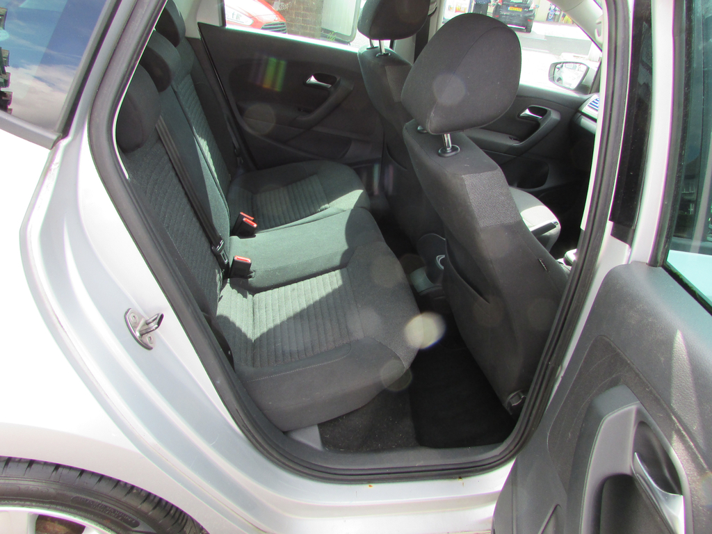 Volkswagen Polo Hatchback Black #9