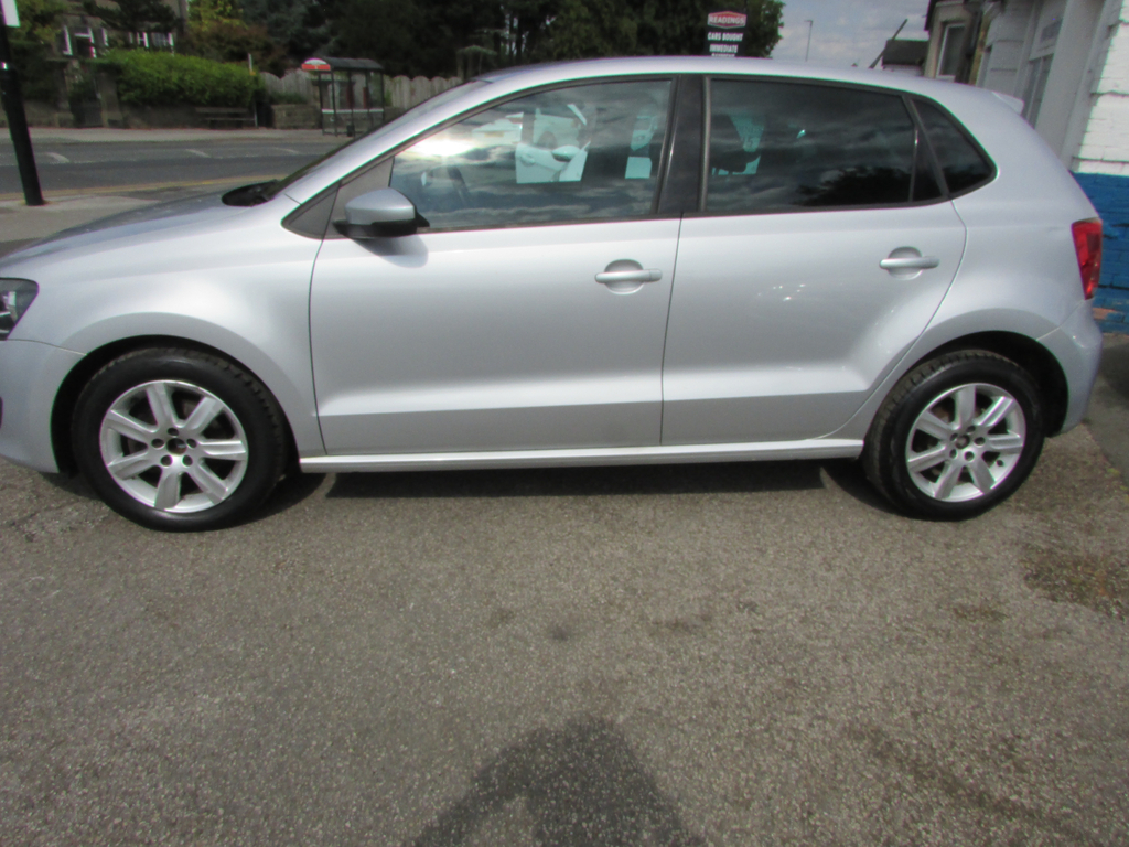 Volkswagen Polo Hatchback Black #4