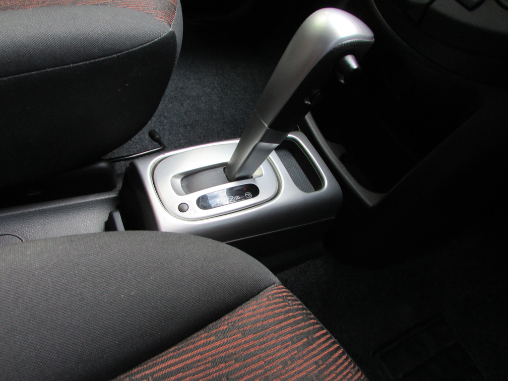 Nissan Note 1.4 16V Visia Euro 4 Silver #8