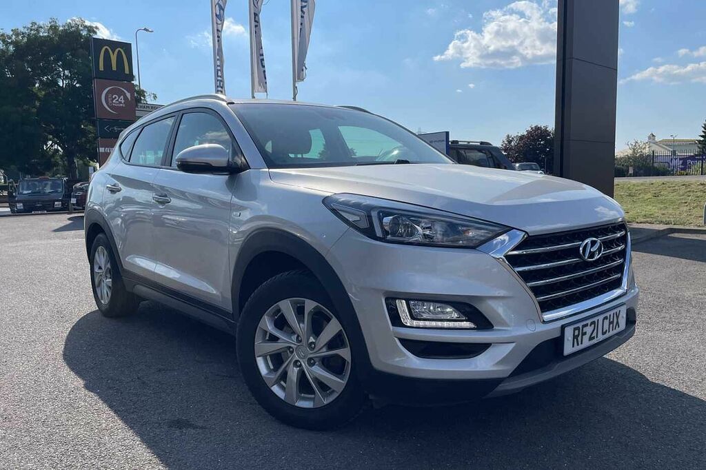 Hyundai Tucson Se Nav 1.6 Crdi Mhev 115Ps Silver #2