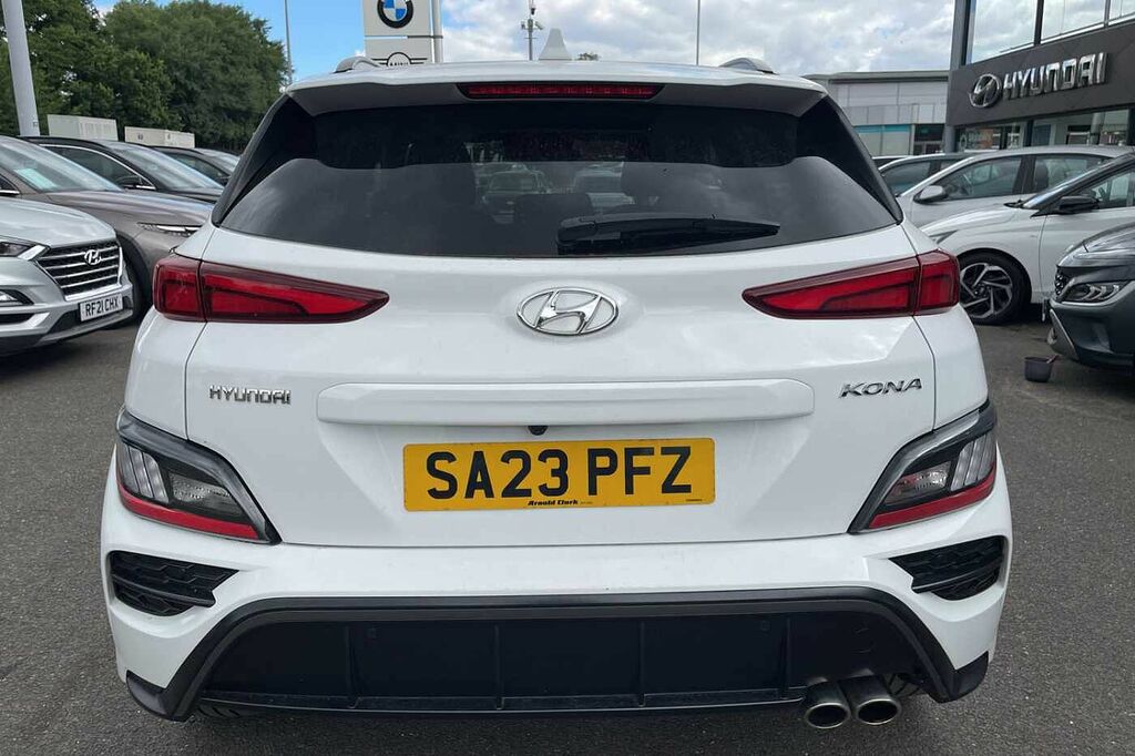 Hyundai Kona N Line 1.0 T-gdi Mhev 120Ps SA23PFZ White #6
