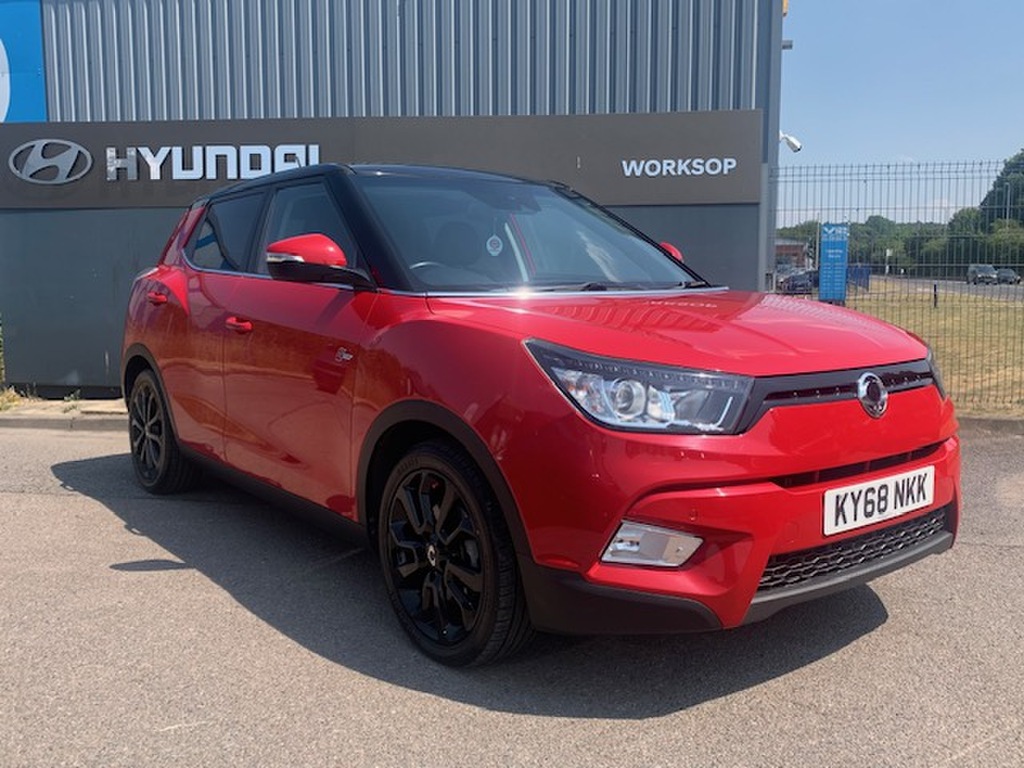 SsangYong Tivoli 1.6 D Elx 4X4 Red