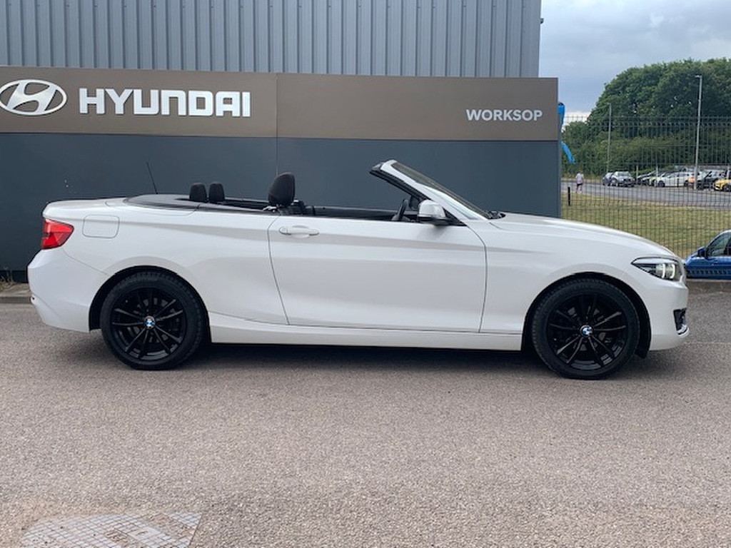 BMW 2 Series 218D Sport Nav Step LG18TVF White #4
