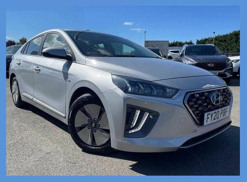 Hyundai Ioniq Premium Hybrid 1.6 Gdi Hev 141Ps Silver