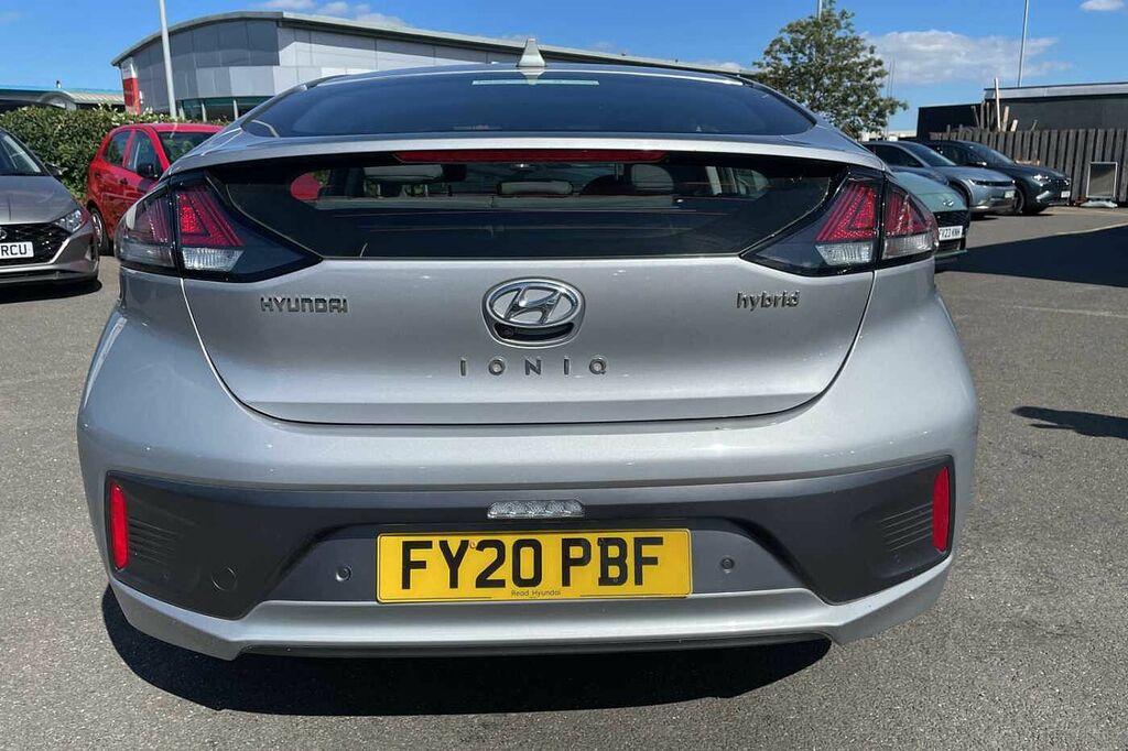 Hyundai Ioniq Ioniq Premium Se Bev White #7