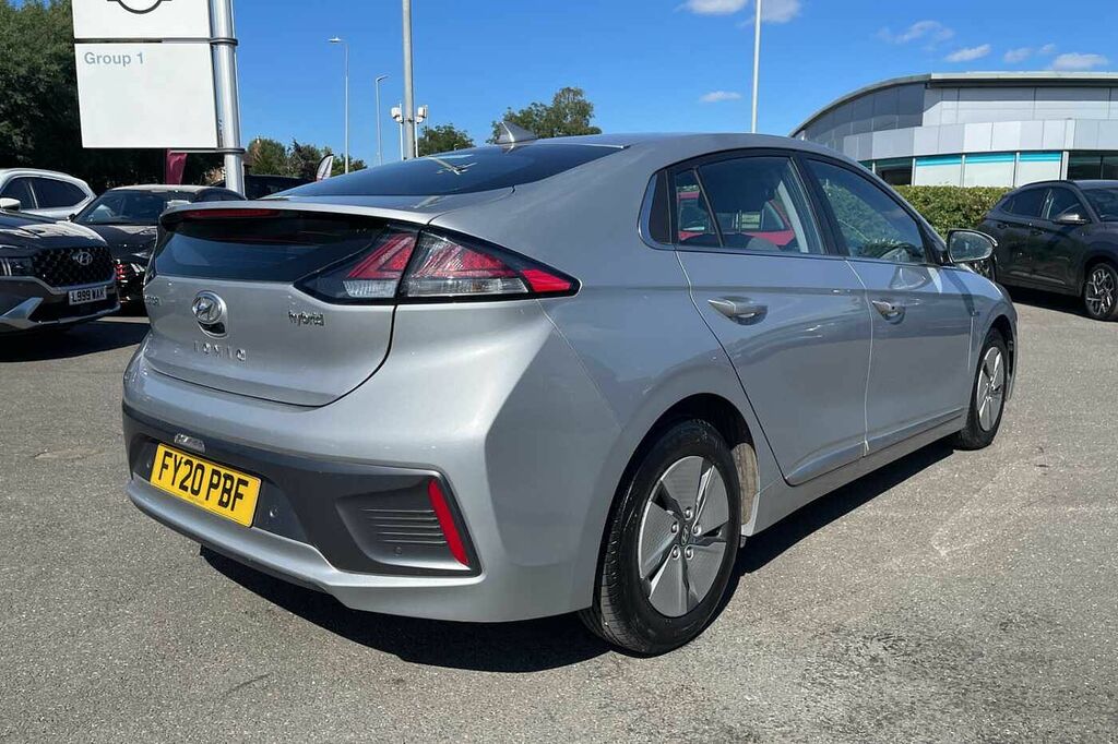 Hyundai Ioniq Premium Hybrid 1.6 Gdi Hev 141Ps Silver #3