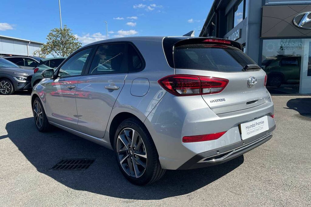 Hyundai I30 Premium 1.0 T-gdi Mhev 120Ps Silver #3