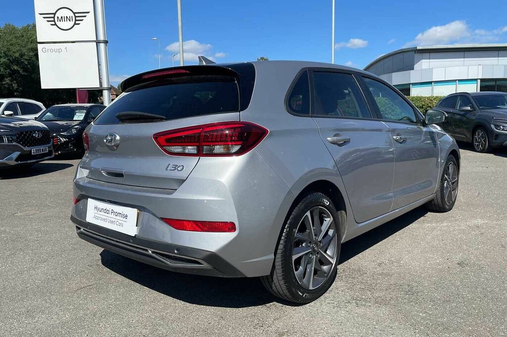 Hyundai I30 Premium 1.0 T-gdi Mhev 120Ps Silver #3