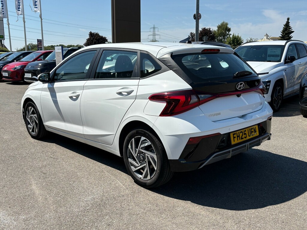 Hyundai I20 Advance Nav 1.0 T-gdi 100Ps FH25UEN White #3