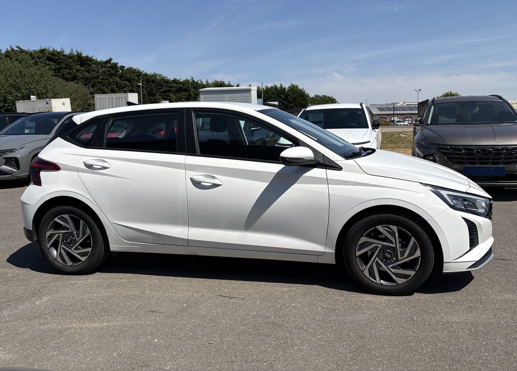 Hyundai I20 Advance Nav 1.0 T-gdi 100Ps FH25UEN White #6