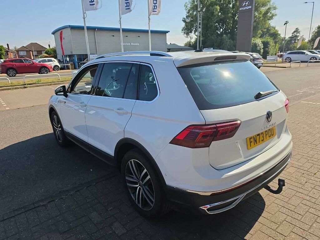 Volkswagen Tiguan 1.5 Tsi 150 Elegance Dsg FN73POU White #4